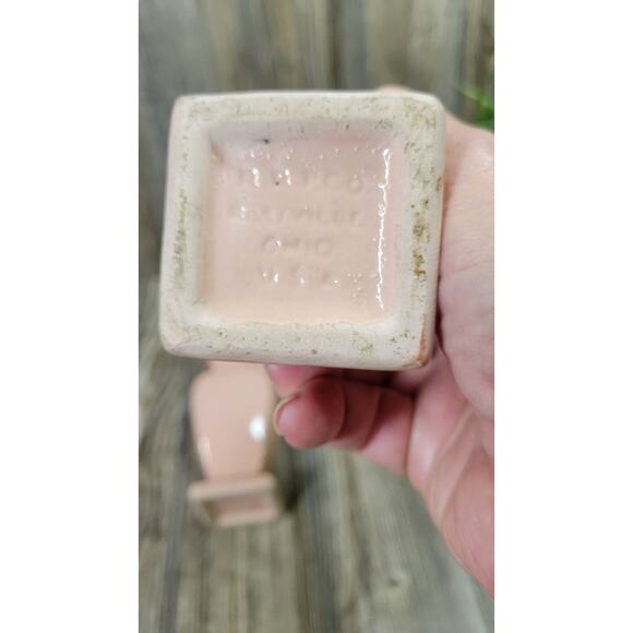 2 Vintage RRP Pink Floral Vases, Robinson Ransbottom - Picture 6 of 6